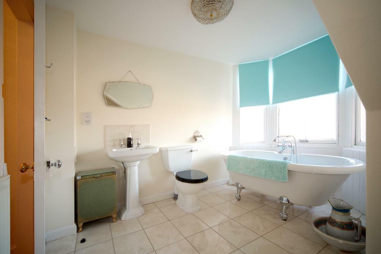 Glendevon Central Bed And Breakfast Единбург Екстериор снимка